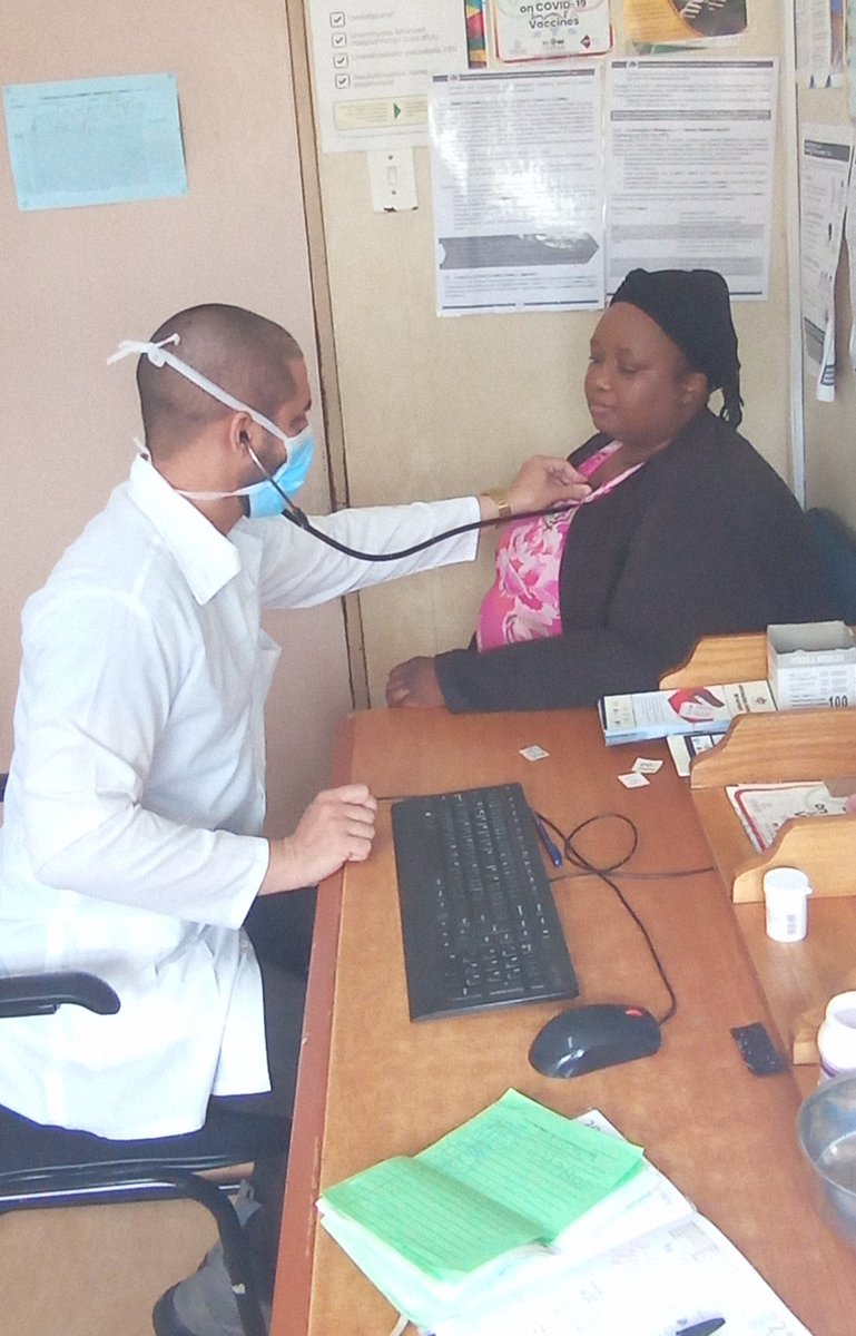 Desde la @BMCEswatini brindando nuestro apoyo y solidaridad en las zonas más intrincadas del país, ejemplo de ello el Dr. Luis E Vázquez Almaguer Esp. en Medicina Familiar <a href="/cabrera_laza/">michael cabrera laza</a>
<a href="/japortalmiranda/">José Angel Portal Miranda</a> 
#CubaCoopera
@BMCESWATINI