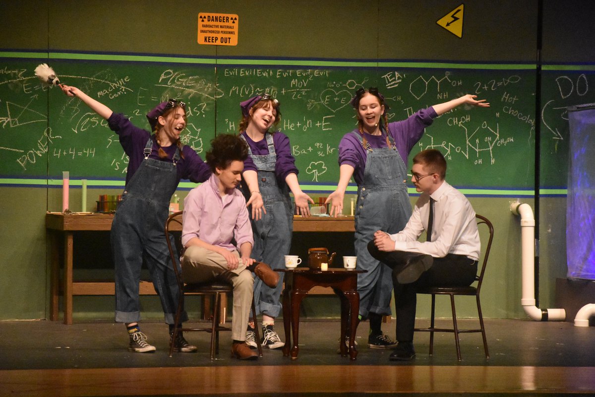 It's opening night! It's opening night!! It's opening night!!!