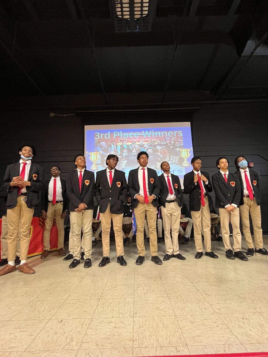 🚨 BIG NEWS 🚨

Urban Prep students just made MOVES—literally! 🛗💡

In partnership with @otiselevatorco, our scholars tackled the Made to Move Communities global challenge—engineering real-world solutions using AI to improve transportation access for people with disabilities.
