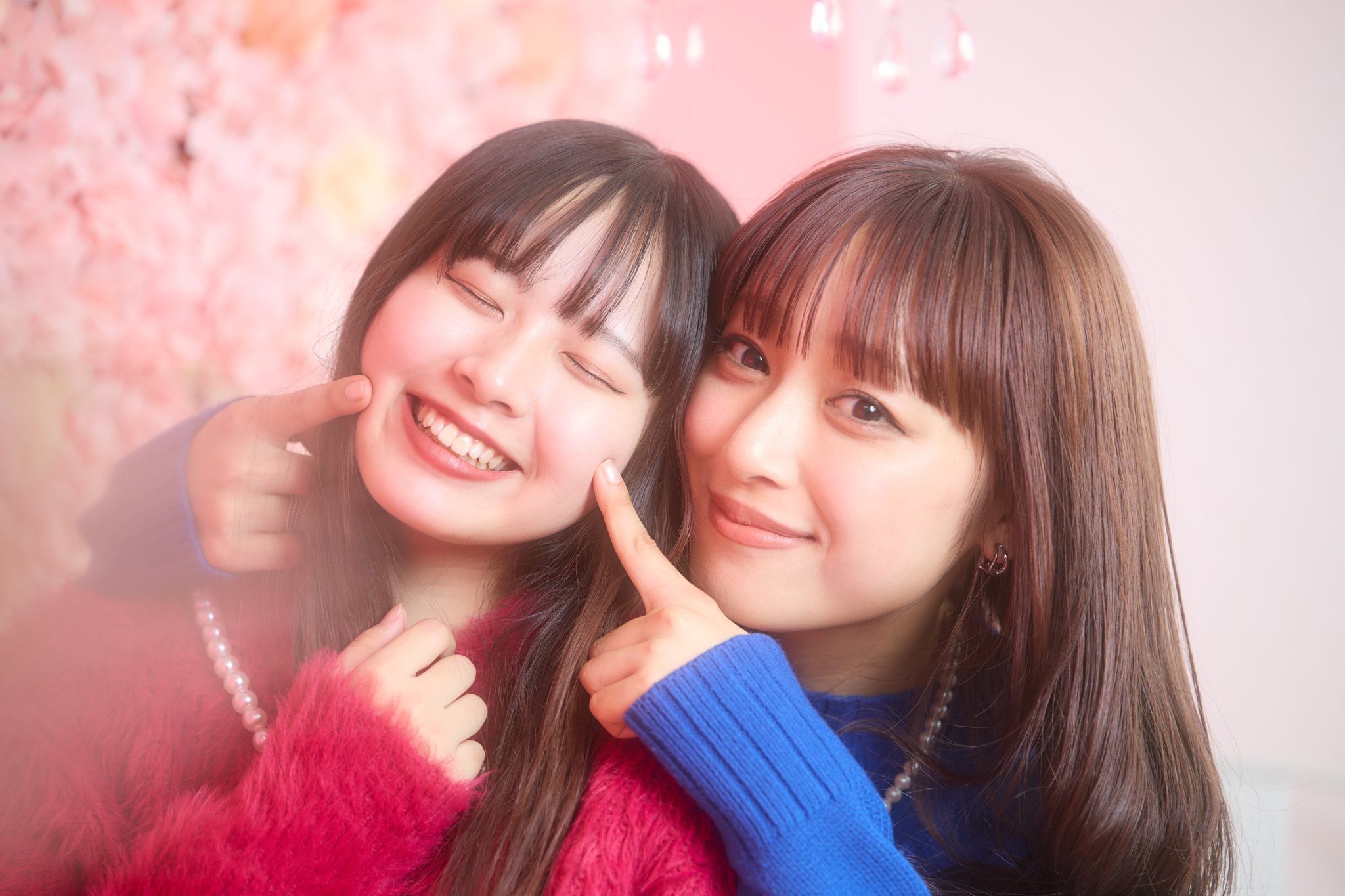 上品なファッション あや X / (@kuma_ch_asmr) エプロン・三角巾