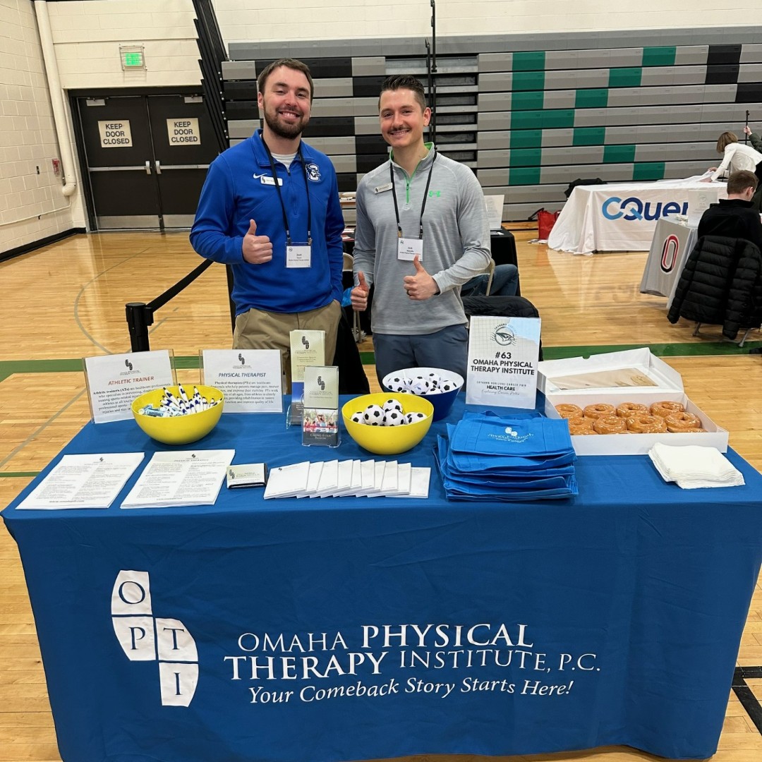 OmahaPTI's tweet photo. We love when our staff get the chance to share their passion for physical therapy with high school students at career fairs! πβ¨
Thereβs nothing better than inspiring the next generation and showing them just how rewarding and impactful this profession can be. π
#futurePTs https://t.co/7npdvrnVs2