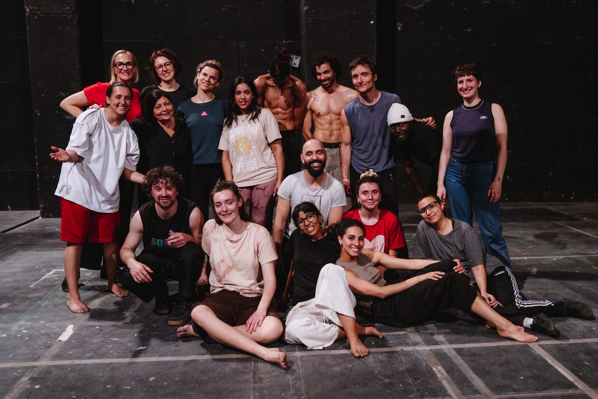 💃 Marrakech en mouvement !
Le Festival "On Marche" a transformé la ville en scène vivante pour sa 18e édition 🌍
🇧🇪 La #FWB y a brillé avec Louise Vanneste, Castélie Yalombo Lilonge et Maria Eugenia Lopez.
Une semaine de danse intense entre cultures et générations

#Maroc #Danse