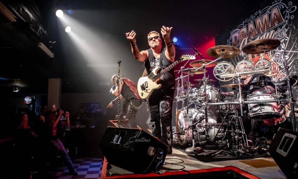 TGIF fellow ROCK lovers!!!