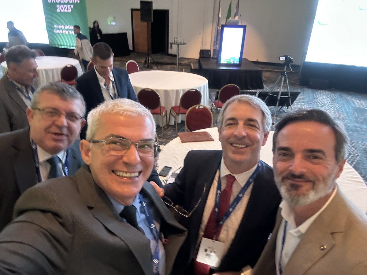 Marcelo Baptistussi (@mbaptistussi) on Twitter photo Grande prazer em participar do fantástico evento “Avances en Urologia 2025” em Buenos Aires organizado brilhantemente pela SAU !! Obrigado pelo convite e pela amabilidade e carinho de todos irmãos argentinos!! <a href="/MSGONZALEZURO/">Mariano Sebastian Gonzalez</a> <a href="/UrologoBernardo/">NorbertoBernardo</a> <a href="/marcioaverbeck/">Dr. Averbeck</a> <a href="/ResidentesCAU/">Oficina Residentes CAU</a> Grande prazer em participar do fantástico evento “Avances en Urologia 2025” em Buenos Aires organizado brilhantemente pela SAU !! Obrigado pelo convite e pela amabilidade e carinho de todos irmãos argentinos!! <a href="/MSGONZALEZURO/">Mariano Sebastian Gonzalez</a> <a href="/UrologoBernardo/">NorbertoBernardo</a> <a href="/marcioaverbeck/">Dr. Averbeck</a> <a href="/ResidentesCAU/">Oficina Residentes CAU</a>