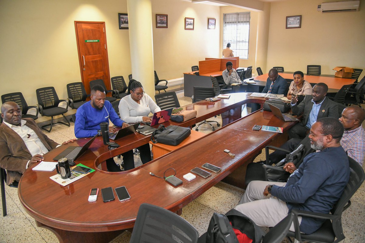 MakPIMCoE tweet media