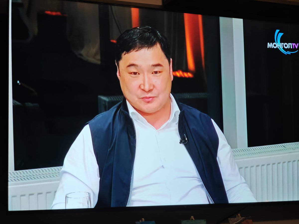 Бичил глобусын захирал гэгч энэ хүн:
-Би бизнес хийдэг хүн, ноогдол ашиг өгөх дургүй...гэнэ 😡🤬