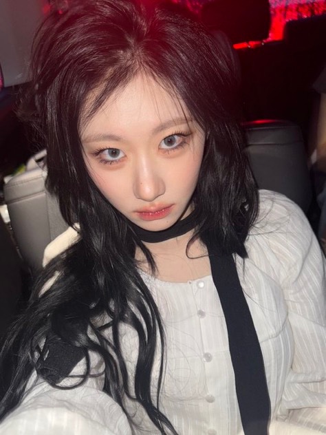 chaerpics's tweet photo. 🦊💭 https://t.co/zLg8drlMWY