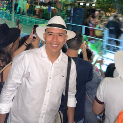 rifeac_'s tweet photo. #NuevaFotoDePerfil https://t.co/qGoebS84UZ