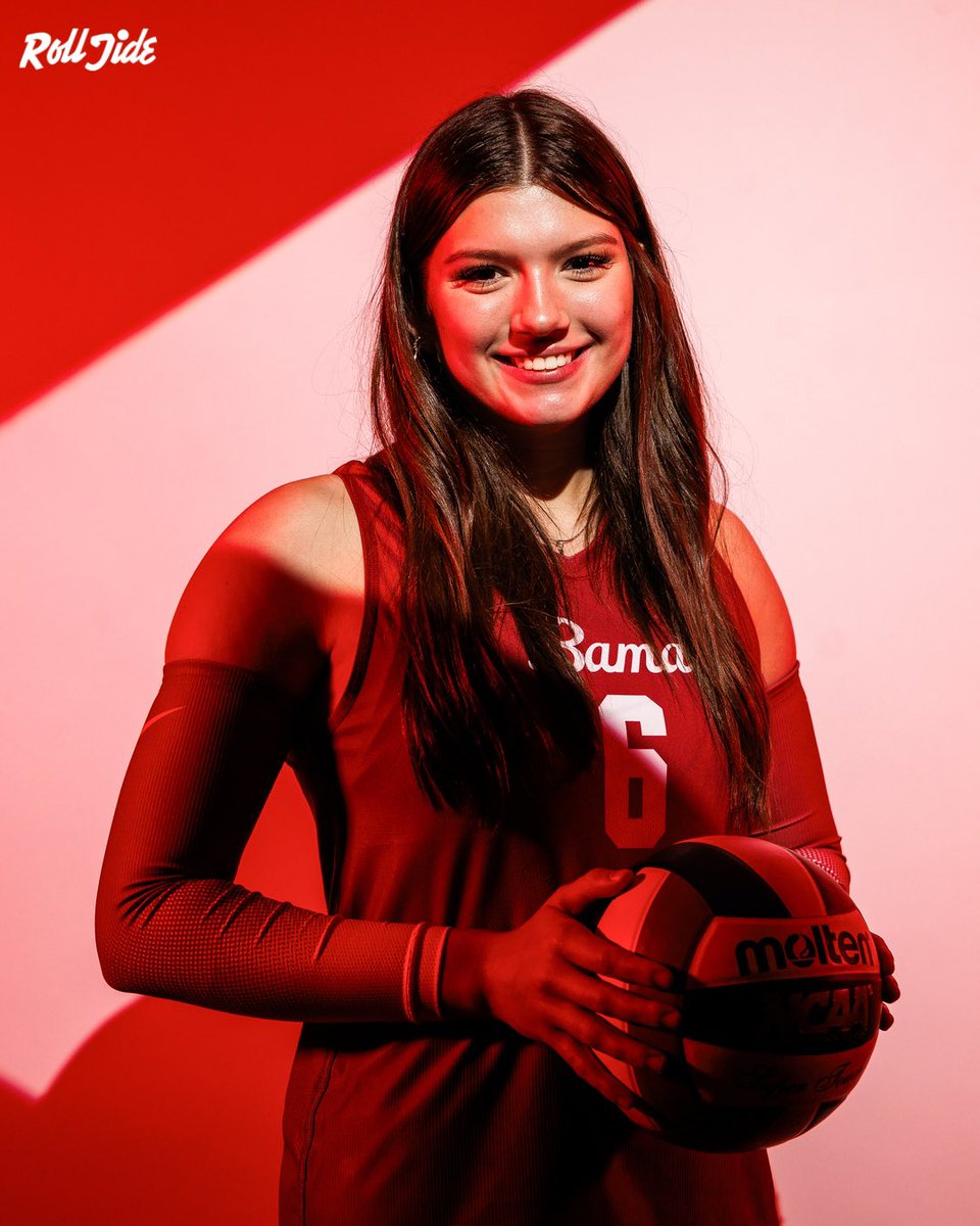 Happy Birthday Ashby Daniel!

#BamaVB #RollTide