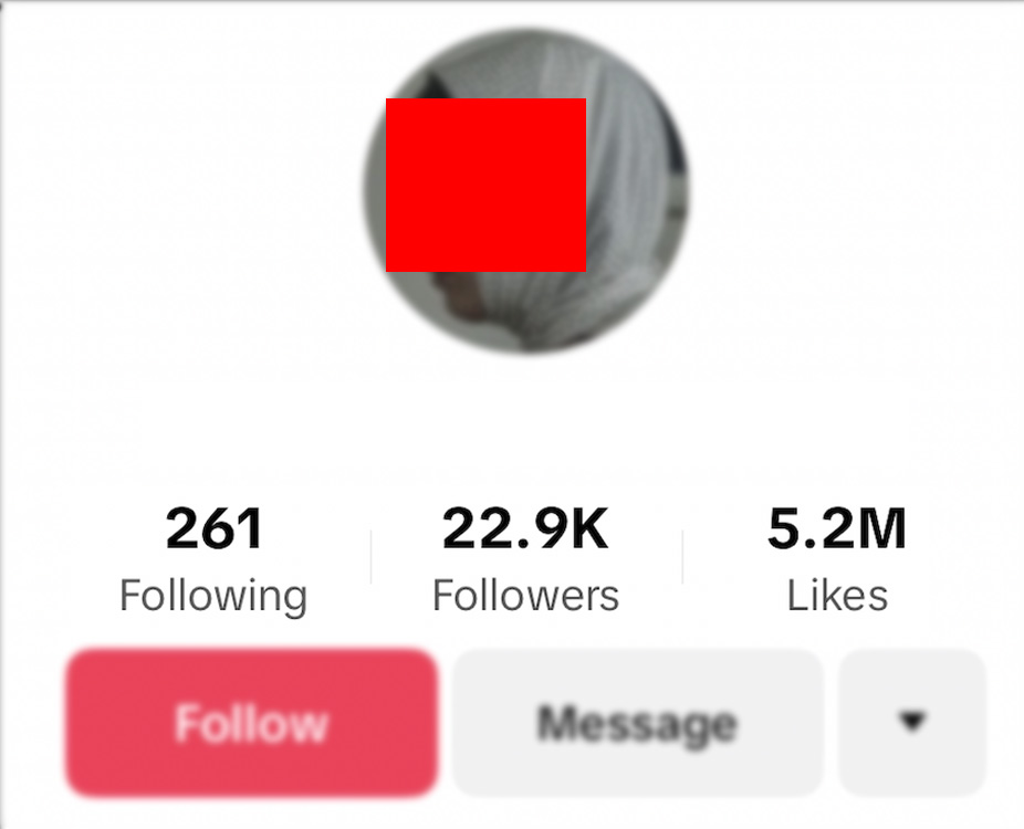 _hooked_ai's tweet image. We’ve launched a clothing brand for muslim women

We’ve made $43K in the first 3 months

We spent 0 on ads, all the videos are AI generated

We documented the entire process in a file…

Retweet + comment “muslim” and we’ll send it over (must be following)