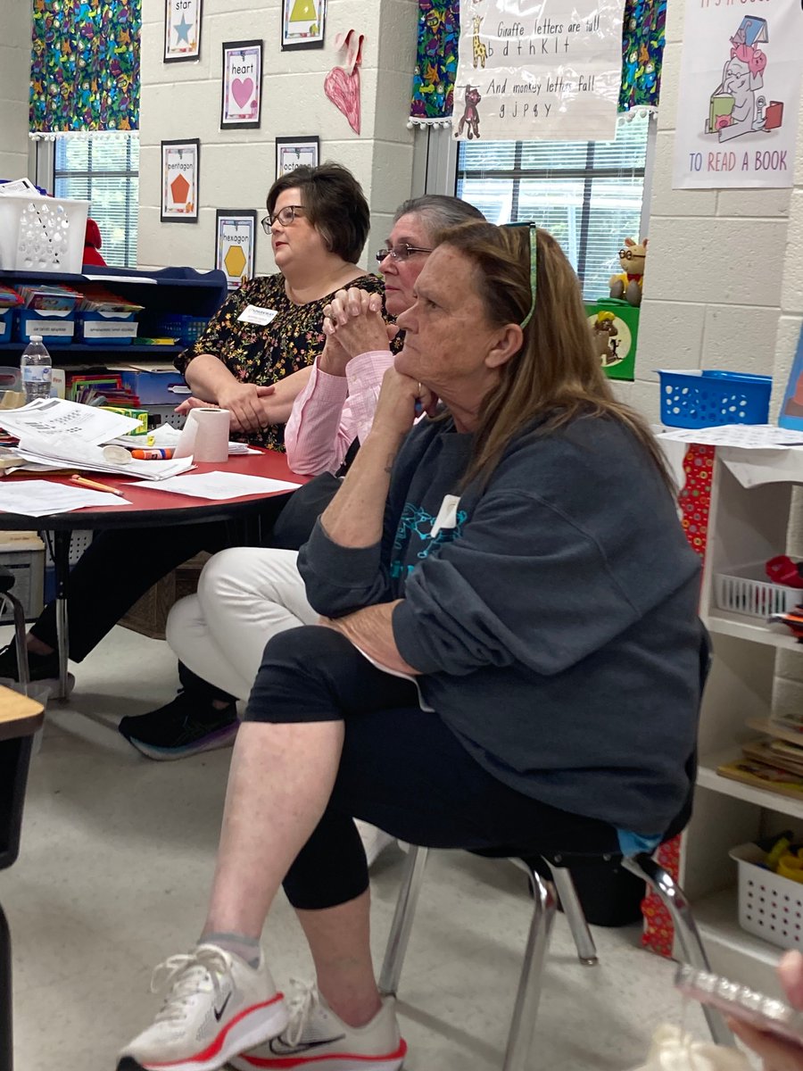 leecountyecc's tweet photo. Thanks to Mrs. Gary, Mrs. Scott, and the kindergarten teachers at Parkway Elementary School for hosting a group of childcare center teachers. We observed in the classrooms and had valuable discussions. #teamwork https://t.co/Hsdgvq3J9n