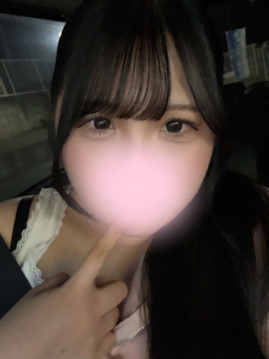 にょん tweet media