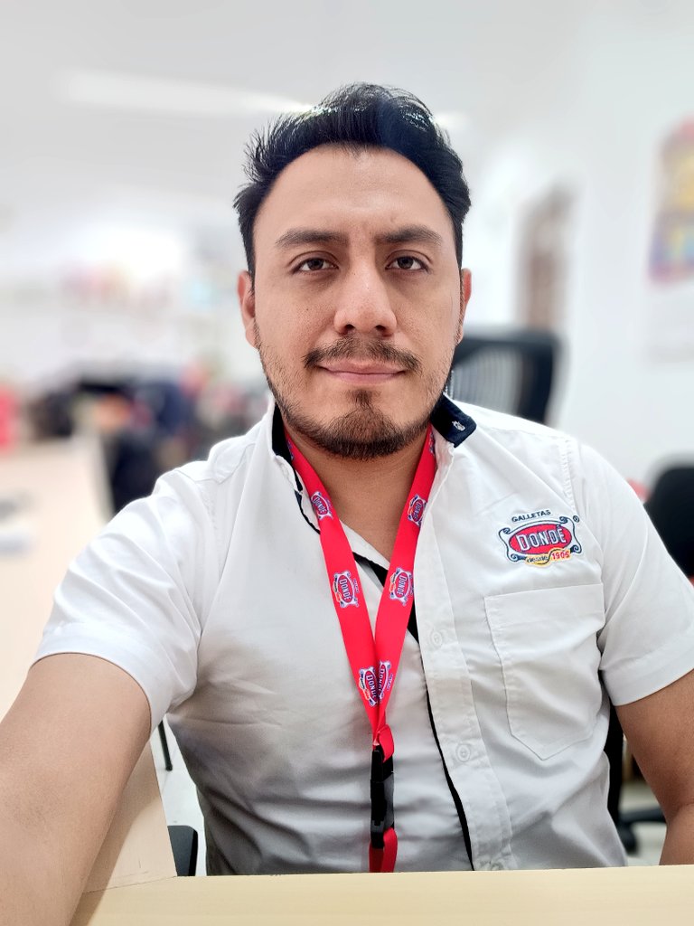 GuzanoPech's tweet photo. Hoy tocó chambear!! https://t.co/2xNCw4xJqF