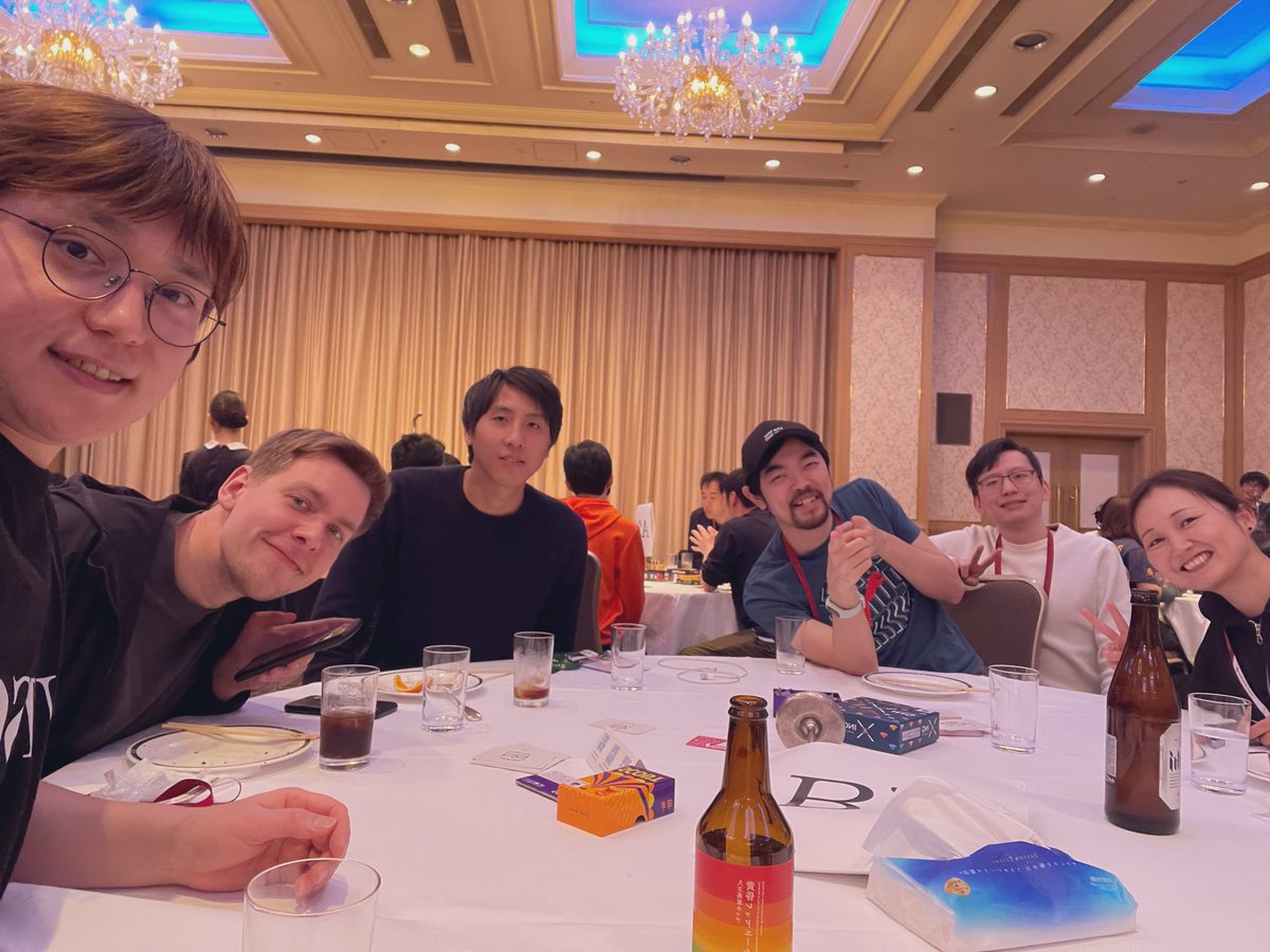 Jessica_nao_'s tweet photo. #Leaner さんのボドゲ会、カイジでも始まるんじゃないかってくらいいいところで感激した🥹(ご飯も美味しい)
うちの卓は scoutと that’s not a hat! で盛り上がりまくりで良かった🙌✨
🌵やジョーロの英単語とか、英語でのルール説明も大変だった(助けられまくり)けど、いい会だった〜🍩
#rubyfriends https://t.co/RHRojyXS2T