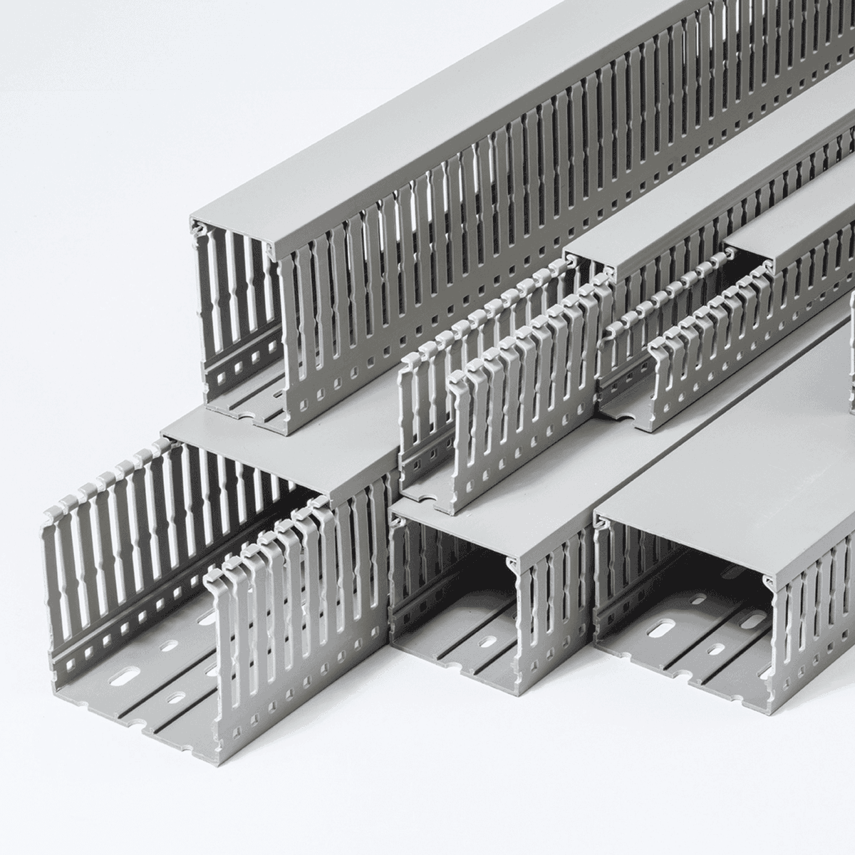 DaleelTrading's tweet photo. Cable trunking
https://t.co/eOP9XSQvp0
#Cable #trunking #lowvoltage
Cable trunking / duct is a cabling protection system in which electricity/power and other types of cables run through. This is designed as durable and impact-resistant to make sure cables ..... https://t.co/yLhUwZpW5e