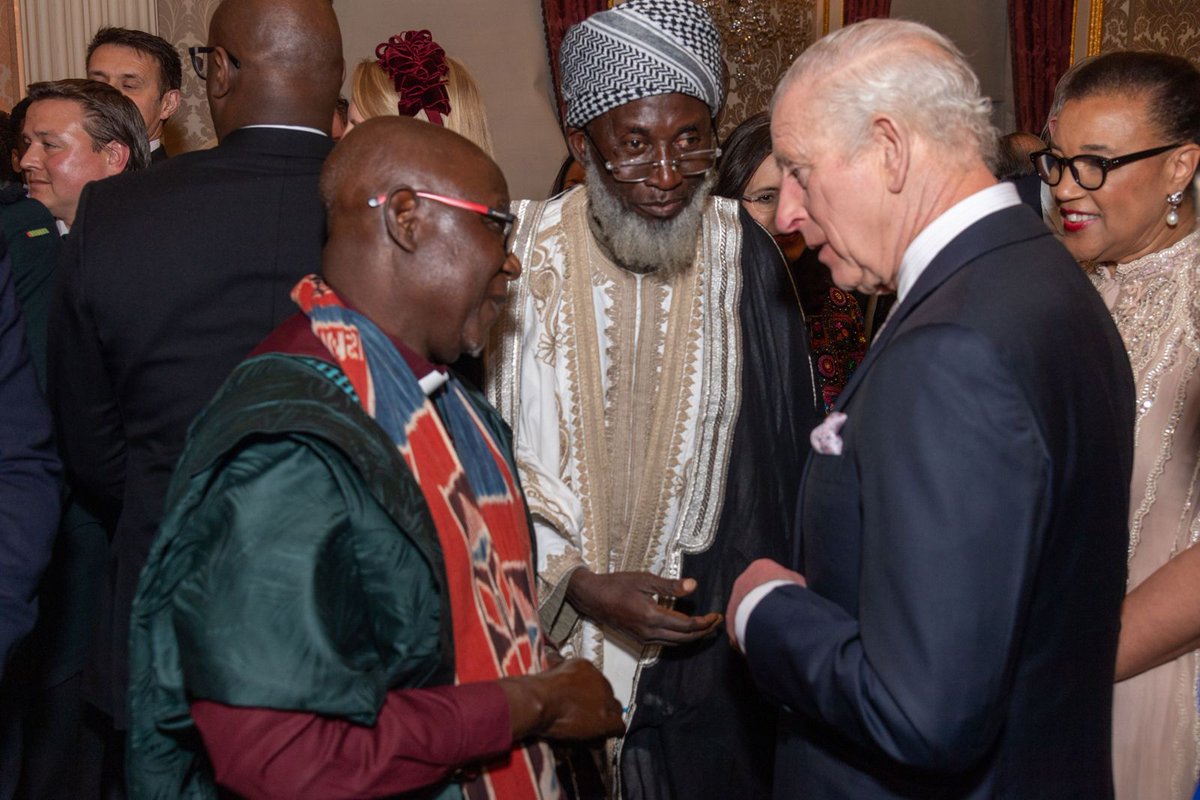 The co-founders of the Interfaith Mediation Centre, a URI Cooperation Circle from Kaduna, Nigeria, received the Commonwealth Peace Prize.
Read More: uri.org/uri-story/2025…

#URICC #InterfaithCooperation