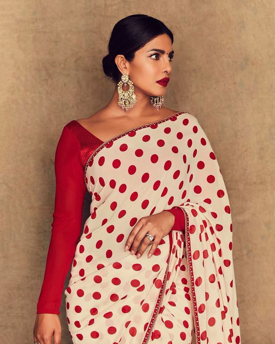 VOGUEIndia's tweet photo. How to wear a sari like Priyanka Chopra?
Tap to find out: https://t.co/cp3pLfuLzv https://t.co/E9th2HoHOO