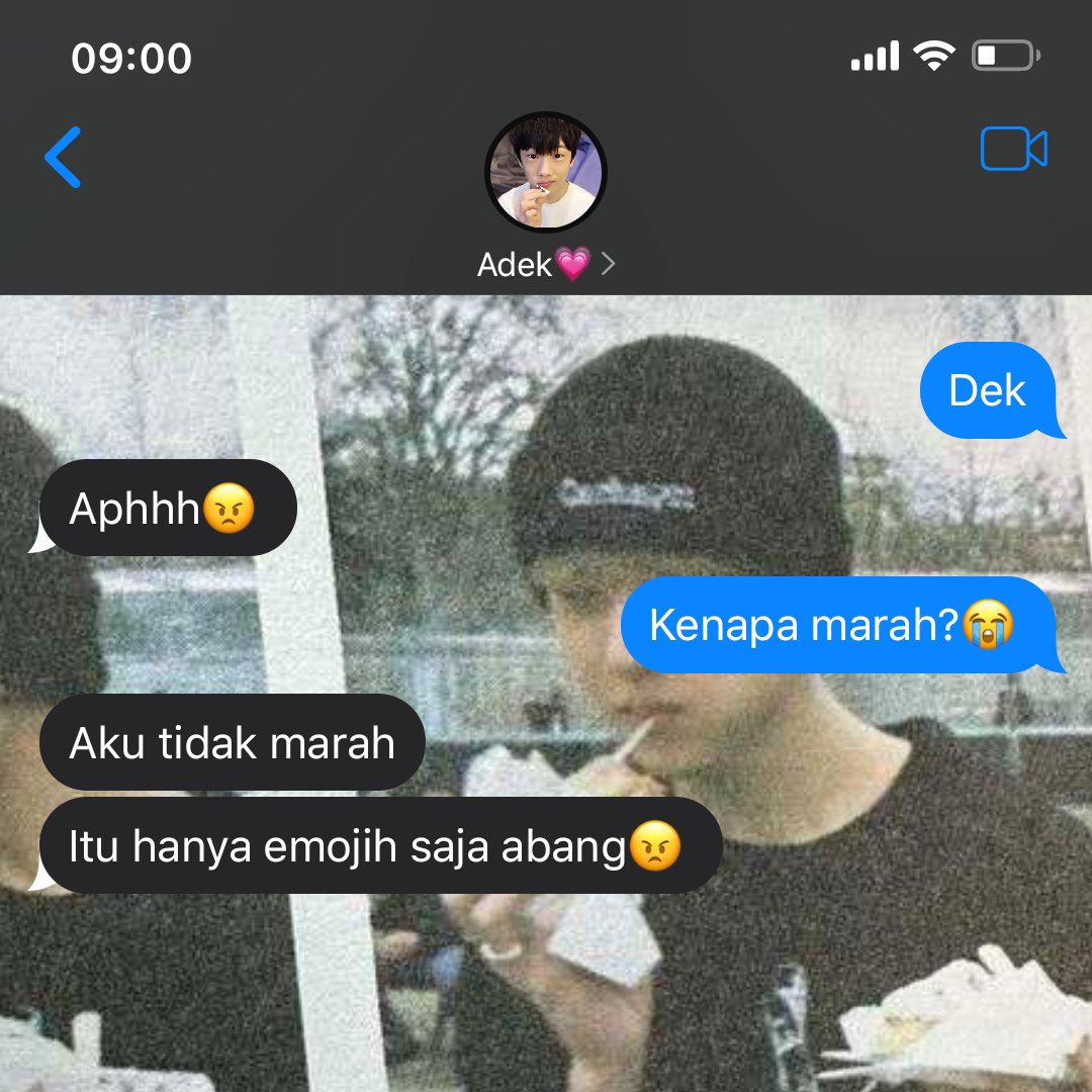 cloudEllora's tweet photo. "Random Talk Adek dan Bang Lio"

— Jaehyun Jeno Jaemin Jisung ft Mark Lee
Few tweets au from #woheoau https://t.co/SJjme3wEAB