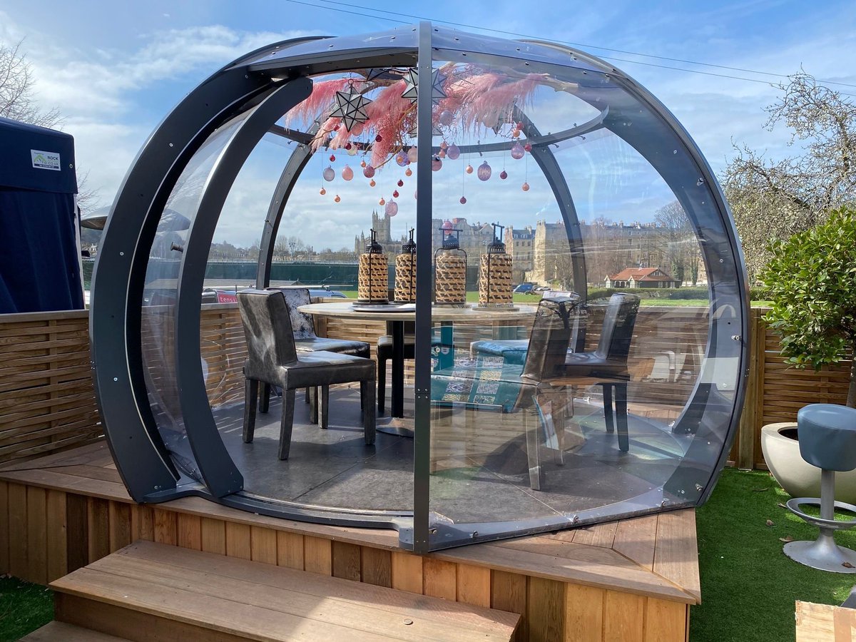 With a mixed weather forecast for this Easter weekend, the #Allpod is perfect for an indoor/outdoor dining experience: when the sun is shining, but there is still often a real nip in the air - and the next April shower is just around the corner!
buff.ly/JRIu1eg
