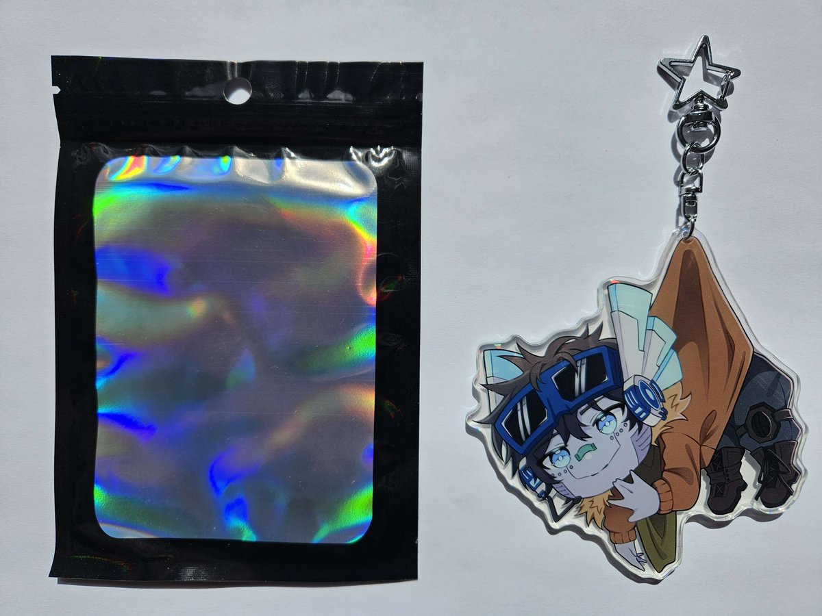 Icon (pre debut)👁👄👁 tweet media