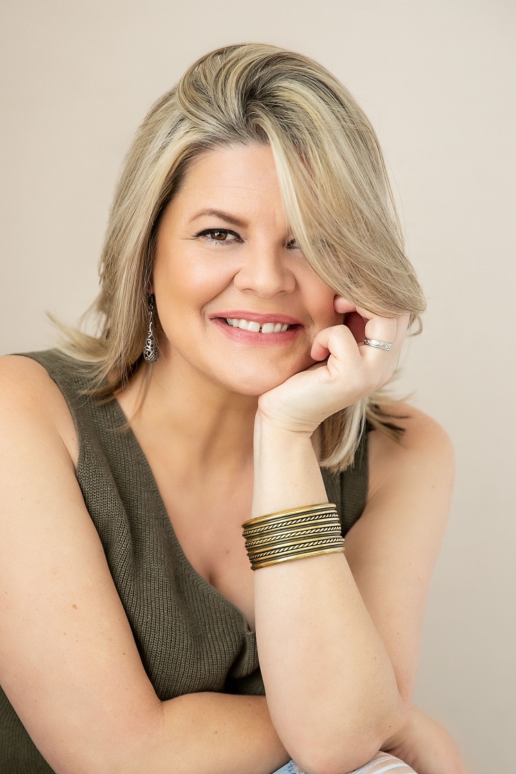 VOCAL HEALTH: Sore Throat SOS - Here Are Voice-Saving Remedies To Get You Through Sore Throats, Colds &amp; Allergies, by Natasha Marchewka ... bit.ly/VOSoreThroatRe… ...
 #NatashaMarchewka  #voice
#voiceovers #voiceover #health #vocalhealth