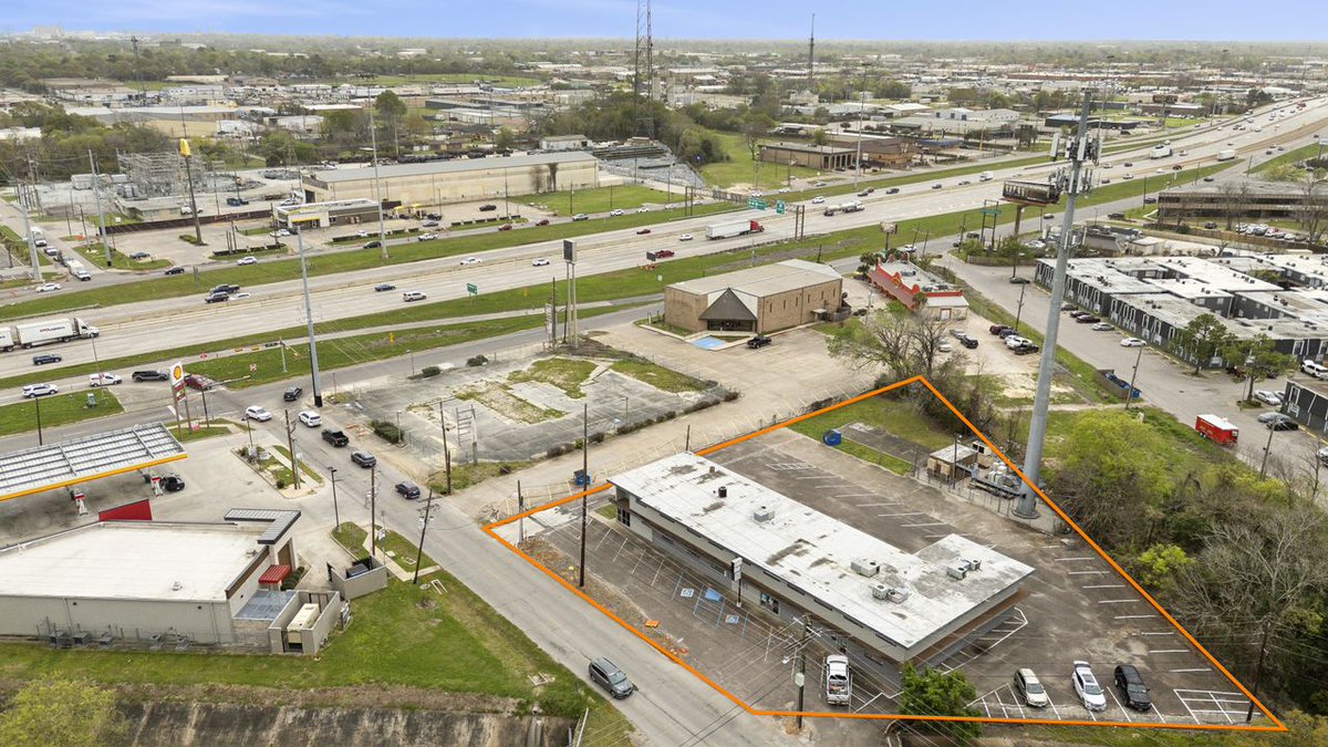 WheelerComm's tweet photo. Office Investment Opportunity! New listing! Take a look. https://t.co/bIFnX7yVYP https://t.co/sV09iY5OO9