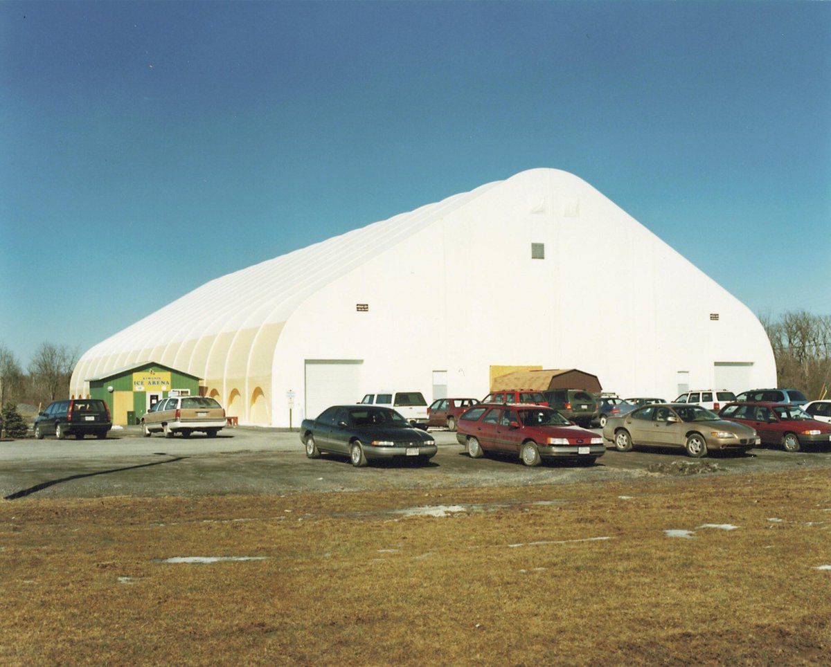 This month, we're celebrating our 15 year anniversary here at Britespan! 🎉

So for the next couple of weeks, we’re throwing it back to some of our early builds — starting with this one.

#ThrowbackThursday #Britespan15 #FabricBuildings #ThenAndNow