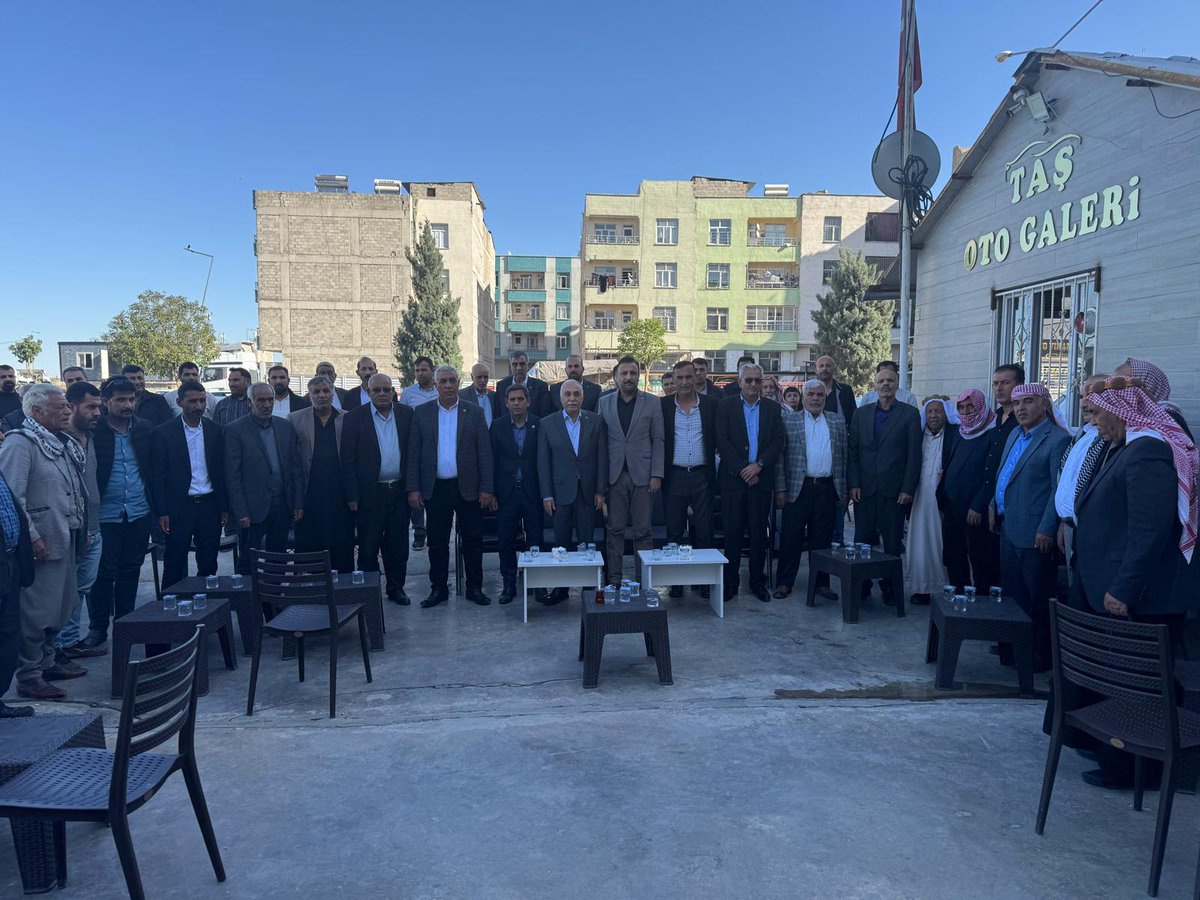 İYİ Parti İl Başkan Yardımcımız İbrahim Eke’nin Eyyübiye ilçemizde düzenlediği toplantıya, İl Başkanımız Ali Eroğlu ve Eyyübiye İlçe Başkanımız Mahmut Demir ile birlikte katıldık.

Nazik daveti ve ev sahipliği için kendisine teşekkür ediyorum. <a href="/iyiparti/">İYİ Parti</a> <a href="/MDervisogluTR/">Müsavat Dervişoğlu</a>