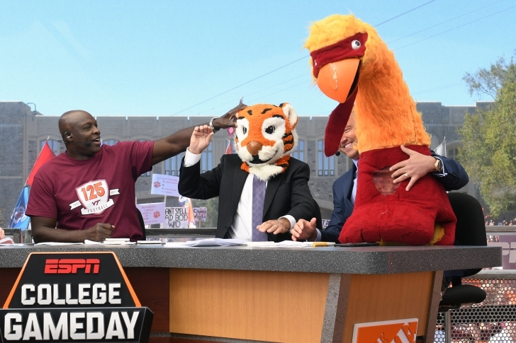 HokieSports tweet media