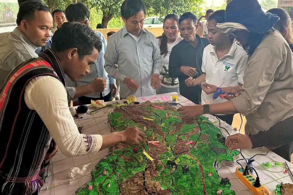 Keo Seima Wildlife Sanctuary, #Cambodia. Youth, elderly, women, village leaders, and local officials participated in a #P3DM exercise that organizers hope could become a model for community-led and socially inclusive #climateaction planning in Southeast Asia
