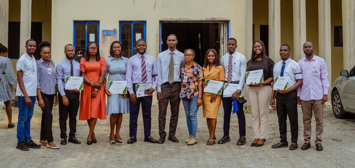 MrEbison's tweet photo. This is just the beginning of a new phase, and we are committed to serving with integrity, innovation, and purpose.

YMLSF Bayelsa Branch 

#amlsn 
#ymlsf 
#mlscn https://t.co/EF4NWDWkso