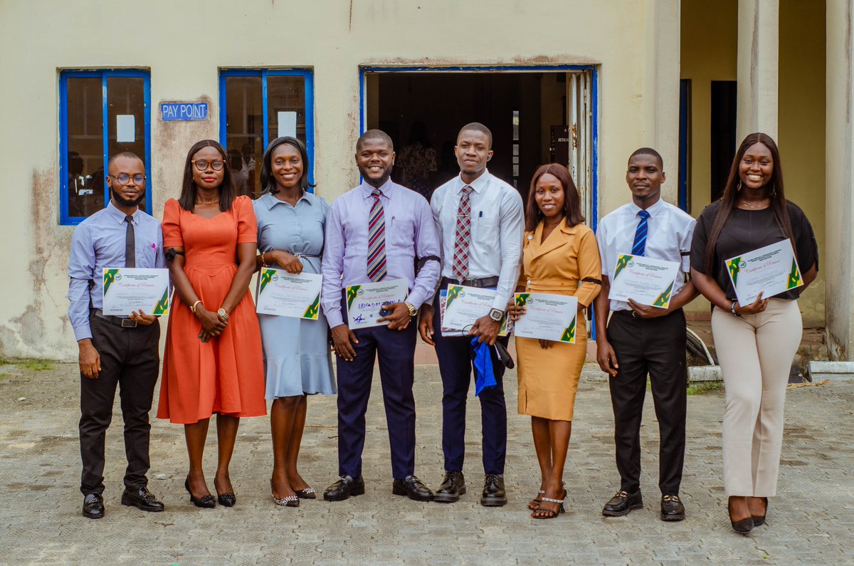 MrEbison's tweet photo. This is just the beginning of a new phase, and we are committed to serving with integrity, innovation, and purpose.

YMLSF Bayelsa Branch 

#amlsn 
#ymlsf 
#mlscn https://t.co/EF4NWDWkso