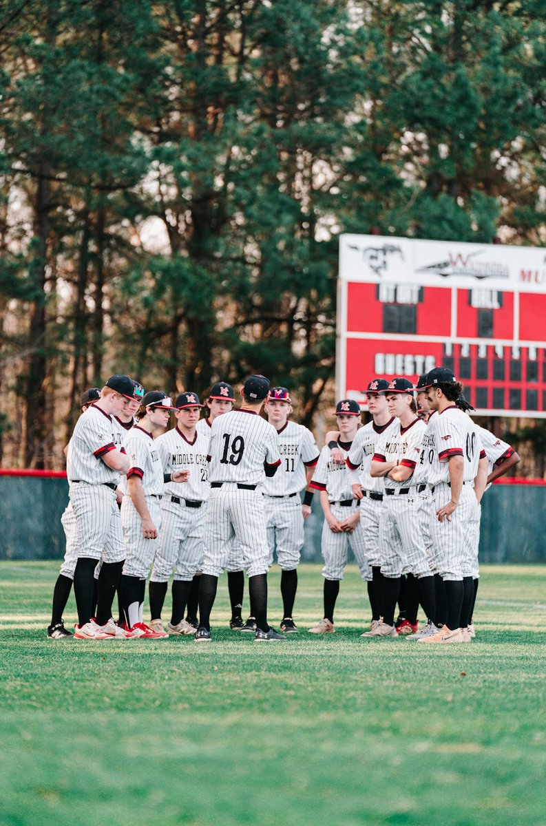 Middle Creek Baseball (@mcreekbaseball) on Twitter photo Game Day!
Mustangs home today vs. Green Level 6pm. JV away 4pm! Game Day!
Mustangs home today vs. Green Level 6pm. JV away 4pm!
