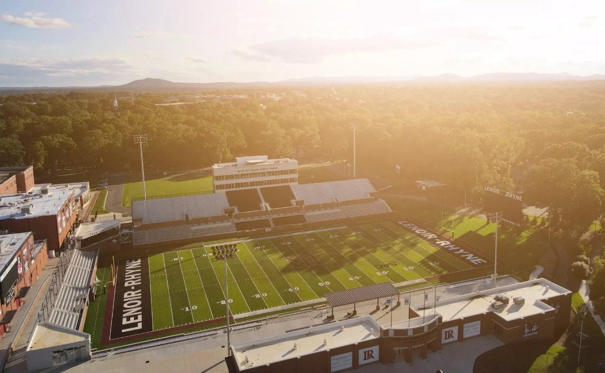 Built different in Hickory. 🧱 🐻 🧱 🔥 Small Town Heart. Big-time Football. 
Academics that back you for life. 
People + Process = #W1N 
#TOUGH Go Bears!!!