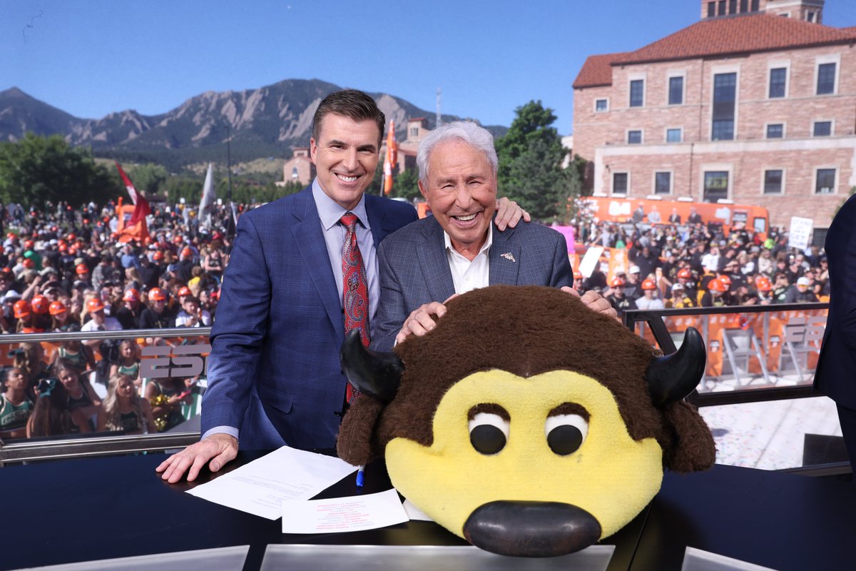 bill hofheimer (@bhofheimer_espn) on Twitter photo ESPN's <a href="/ReceDavis/">Rece Davis</a> has shared the set with Lee Corso for the past 10 years. He wrote a wonderful appreciation about LC, whom he calls "the cornerstone of <a href="/CollegeGameDay/">College GameDay</a>": bit.ly/3RmhHtL ESPN's <a href="/ReceDavis/">Rece Davis</a> has shared the set with Lee Corso for the past 10 years. He wrote a wonderful appreciation about LC, whom he calls "the cornerstone of <a href="/CollegeGameDay/">College GameDay</a>": bit.ly/3RmhHtL