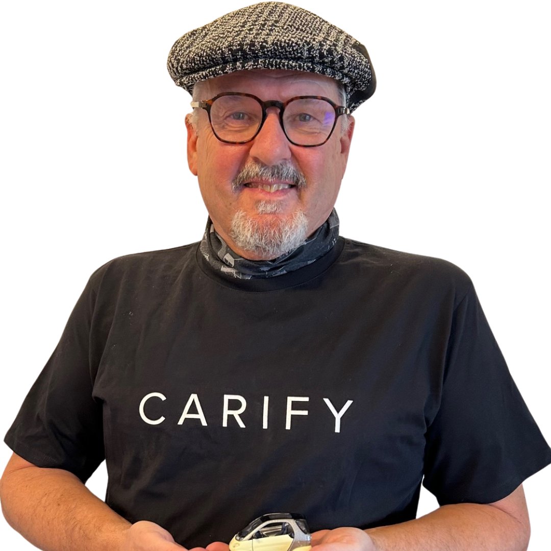 👴 1.5 Millionen Schweizer sind über 65 Jahre alt ⁠
⁠
🙋🏼‍♂️ Diesen Umstand hat  Seniors@work erkannt und eine Stellenplattform.
⁠
⁠🏎️ Wenn du bei CARIFY eine Heimlieferung buchst, wird es von unseren motivierten Pensionierten, zu dir gebracht. ⁠