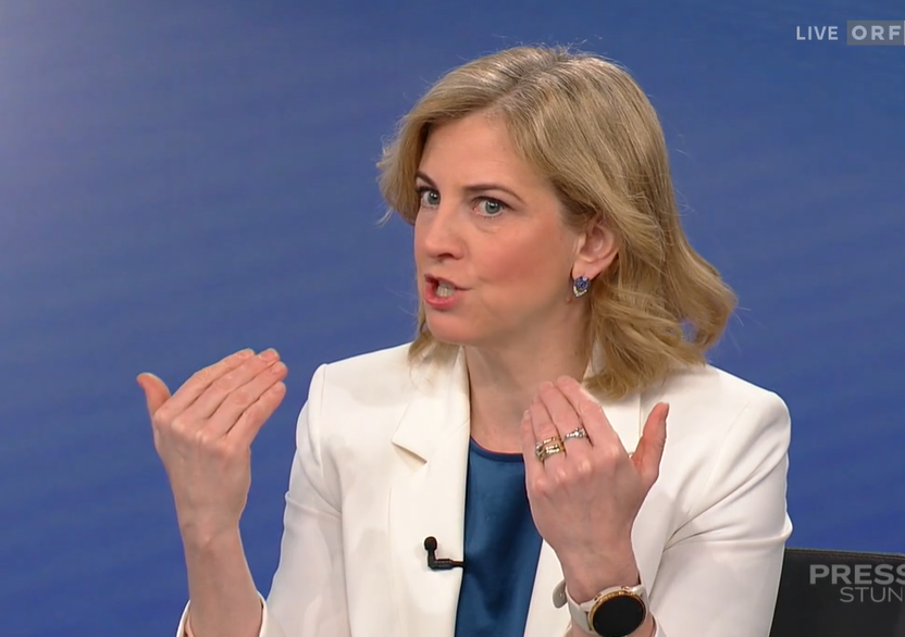 Anstatt das Geld unseren Mindestpensionisten zu geben verschleudert die Nato Beate es nach Syrien und in die Ukraine!
Diese Regierung muss schleunigst weg!