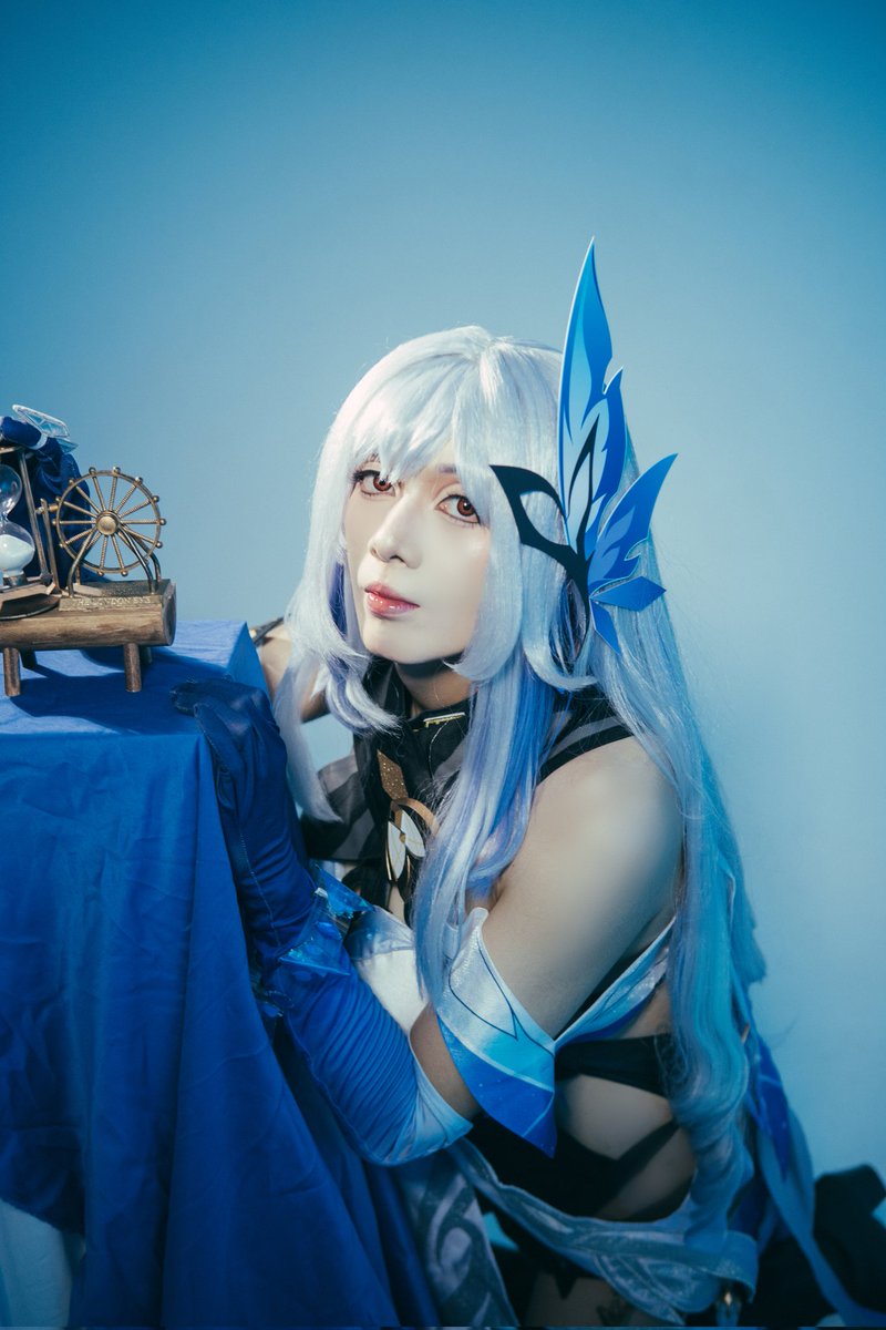Chambaracosplay's tweet photo. 弱者と話すことなどないだけだ。お前たちは「世界の外の力」に頼らず、吞星の鯨に勝った

[Photosession]
📷: @affan.niii
@keylightgallery 

#cosplay #skirk #genshin #genshinimpact #genshinimpactcosplay #丝柯克 #スカーク #Скирк #스커크 #原神 #chambaracosplay https://t.co/uACqm5Ee0I