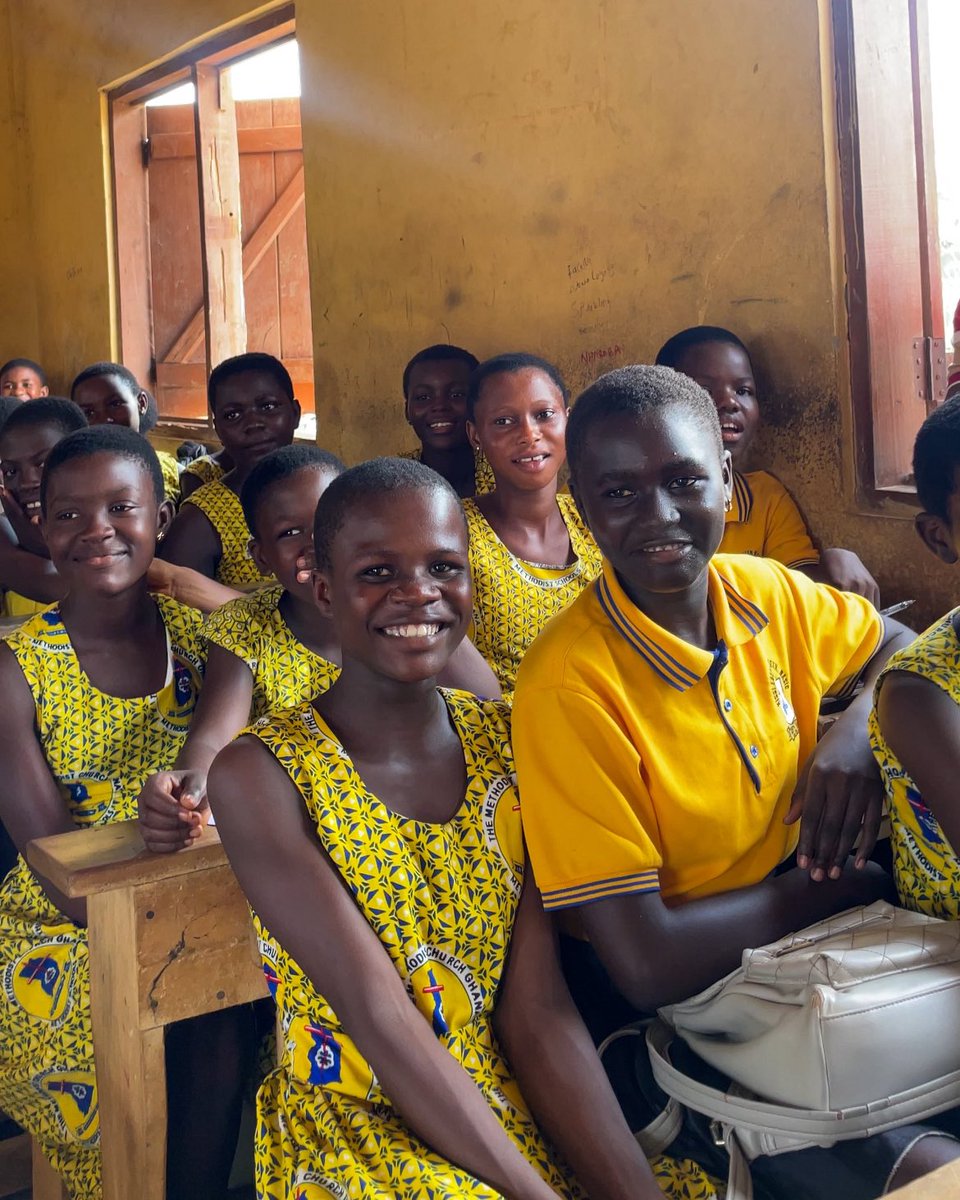 jnafoundation's tweet photo. We visited Kissi Ebenezer Methodist Basic School for a SheInspires outreach with the girls — a powerful session on menstrual health, hygiene, confidence, and self-worth.
It was a meaningful step toward shaping informed, empowered future leaders.

 #JNAFoundation #WomenEmpowerment https://t.co/ymP0Oe5v66