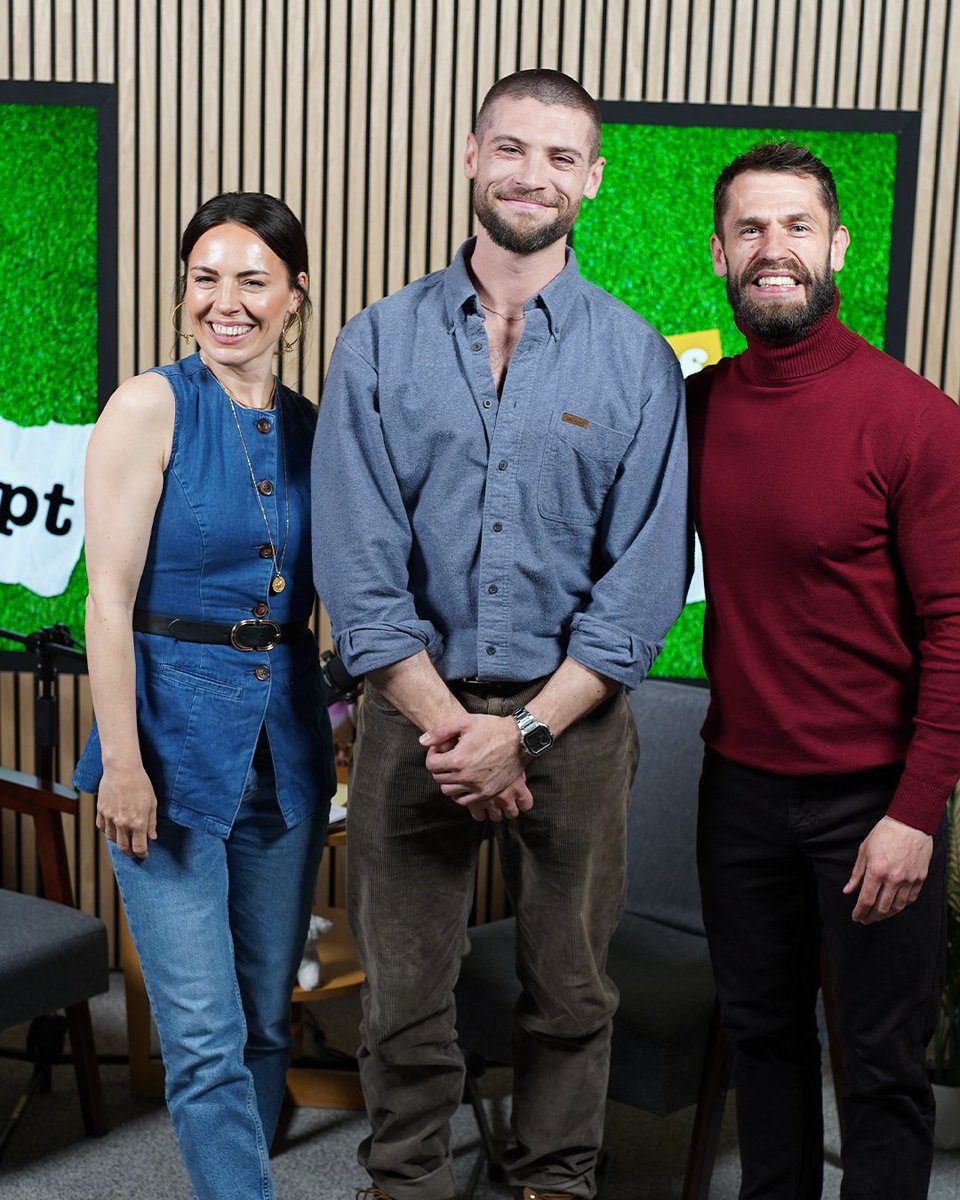 Emmerdale (@emmerdale) on Twitter photo Treat yourself this Easter with an episode of 'Off Script... Coronation Street & Emmerdale' 🐣
This week Ned Porteous joins Kelvin and Liz! 🤩
Watch here: itv.com/watch/off-scri…
#OffScriptPod #Emmerdale #Corrie <a href="/kelvin_fletcher/">Kelvin Fletcher</a> <a href="/NedPorteous/">Ned Porteous</a> Treat yourself this Easter with an episode of 'Off Script... Coronation Street & Emmerdale' 🐣
This week Ned Porteous joins Kelvin and Liz! 🤩
Watch here: itv.com/watch/off-scri…
#OffScriptPod #Emmerdale #Corrie <a href="/kelvin_fletcher/">Kelvin Fletcher</a> <a href="/NedPorteous/">Ned Porteous</a>