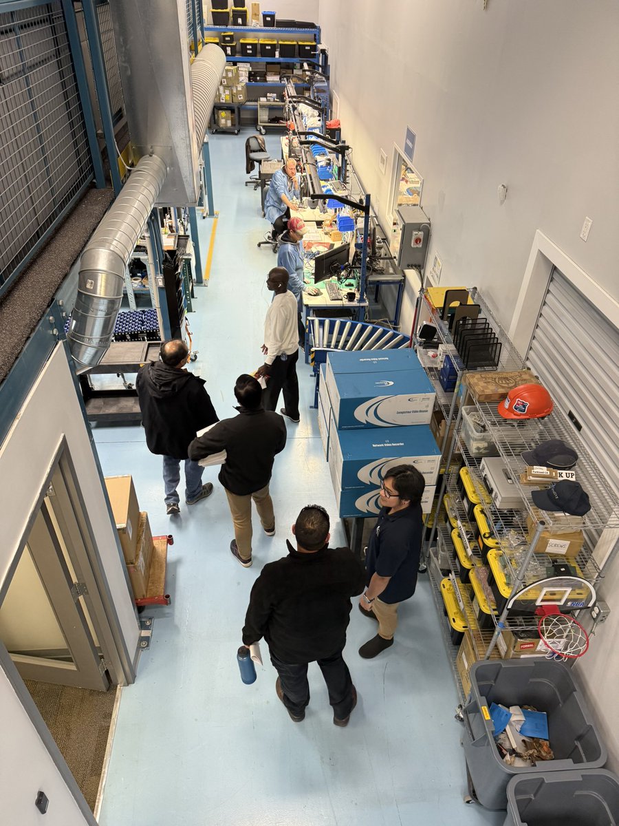 i3aicloud's tweet image. Team members from JK Quality Electronics Ltd and the YRDSB came together to our i3 Toronto offices to take part in the HALO Smart Sensor integration training as we continue to strengthen school safety through technology.
 
#i3International #HaloSensor #EdTech