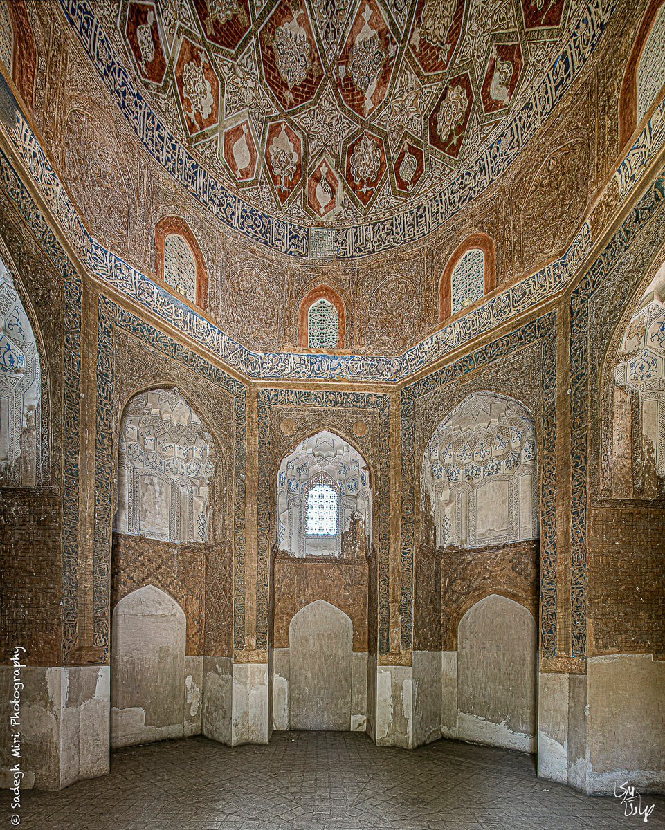 IranianArts's tweet image. مقابر باغ گنبد سبز، قُم

عکس از صادق میری