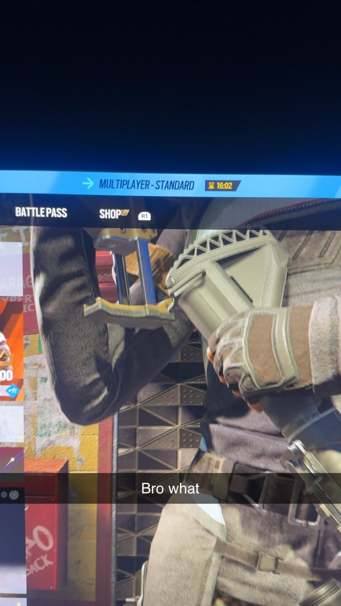 sumo_slamer's tweet photo. @UbisoftSupport The past two days I haven’t been able to get into a match. I’ve gotten put into a endless queue https://t.co/X2TrdIkTSJ