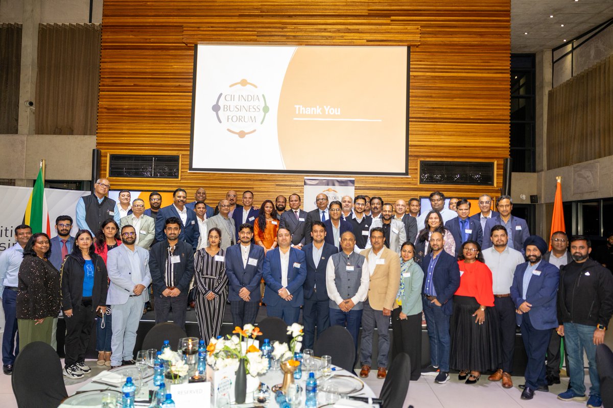 indiainjoburg's tweet photo. Strengthening bonds, shaping the future.
CG @MaheshIFS at @IBF_SA AGM 2025 reaffirmed commitment to vibrant 🇮🇳🇿🇦 trade ties, institutional growth & impactful engagement.
#IndiaSouthAfrica #PartnershipsForProgress
@hci_pretoria https://t.co/DpYFhfi7LH