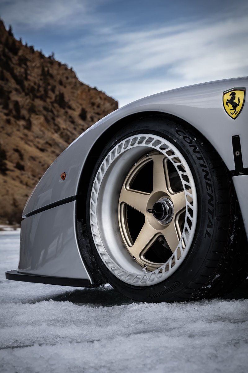 Still thinking about these shots of supercar_ron's (IG) F40 by cake.emerson (IG) 🧊🤯