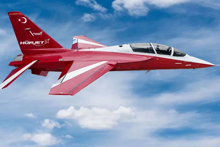 Türk Havacılık ve Uzay Sanayii AŞ (TUSAŞ), yerli jet eğitim uçağı HÜRJET’in süpersonik hıza ulaştığını duyurdu.