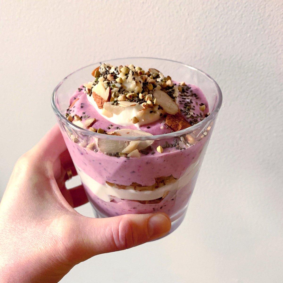 ✨Upgrade your treats — the easy way! ✨ Just sprinkle Superseed Cereal on your faves 🍓🍨 for a boost of gut-loving goodness and high-fibre fuel. Healthy habits never tasted so good! 💪🌱 

#SuperSeedSprinkle #GutHealth #HighFibre #HealthyTreats $HBFG