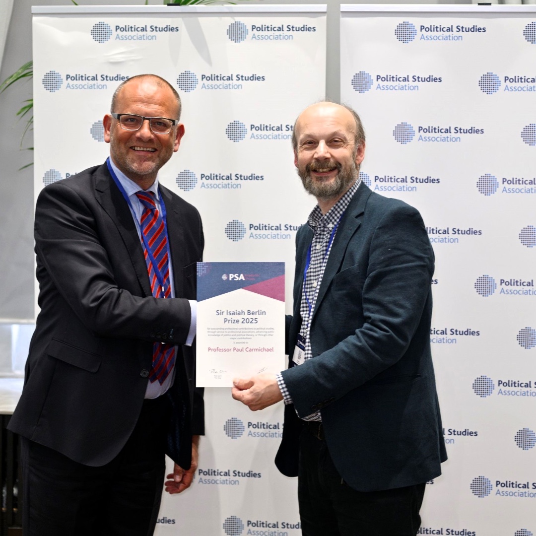 Congratulations to Professor Paul Carmichael from the School of Applied Social and Policy Sciences for being awarded the 2025 Sir Isaiah Berlin Prize by the <a href="/PolStudiesAssoc/">Political Studies Association</a>.  

Read more: ow.ly/uKCE50VBG1P

#WeAreUU