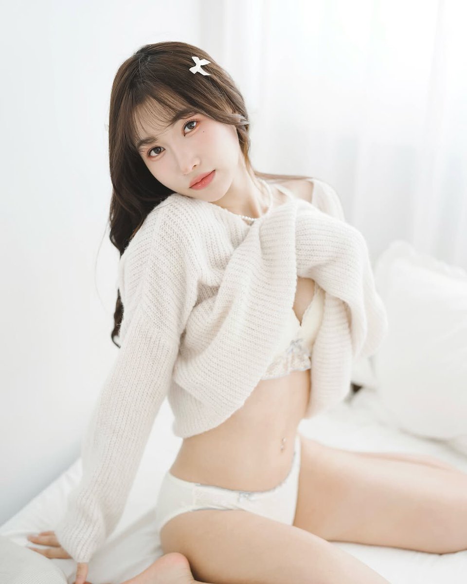 horydz's tweet photo. 沒炮友 
又想打炮   
好心累  
在線徵固定  
願意的舉手🙋 https://t.co/hbhHA7BhPt
