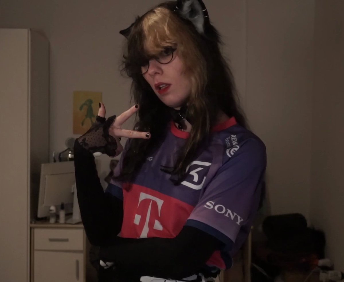 New Profile Picture, who dis
